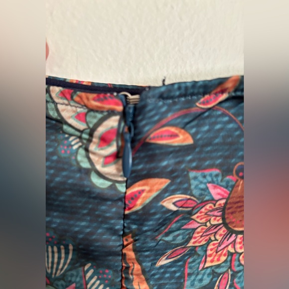 Averie Halley Ruched Floral Midi Dress Size Small - Picture 5 of 11